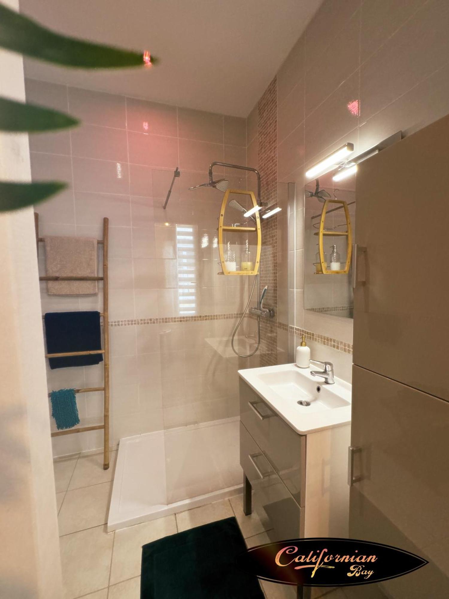 Compromis Appartement Maison Sainte-Savine Экстерьер фото